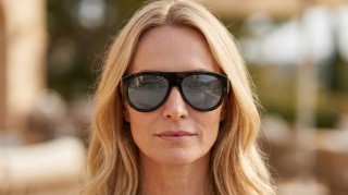 Meller Lira All Black Genererad bild