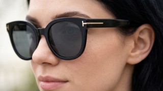Tom Ford Moira FT1109 01D 53 Genererad bild